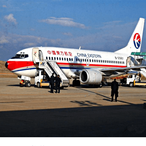 九江庐山航空空运航空快运业稳步发展的原因是什么？